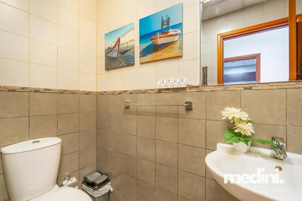 Large 1 Bedroom - Mag218 - Dubai Marina 0*,  United Arab Emirates