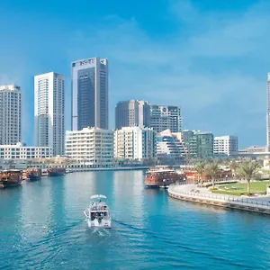 Otel The First Collection Marina, Dubai